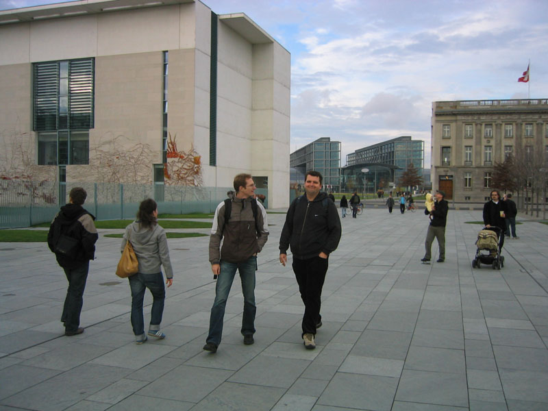 Nivram and helloggs